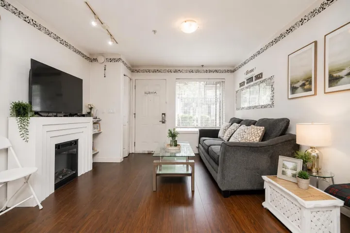 103 13958 108 AVENUE, Surrey, British Columbia V3T0B4