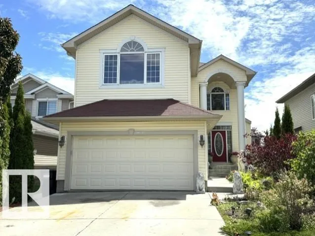 3711 163 AV NW, Edmonton, Alberta T5Y0H9