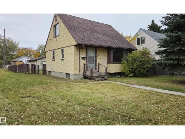 12147 126 ST NW, Edmonton, Alberta T5L0W6