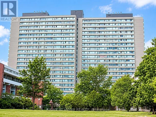 704 - 100 LEEWARD GLENWAY, Toronto (Flemingdon Park), Ontario M3C2Z1