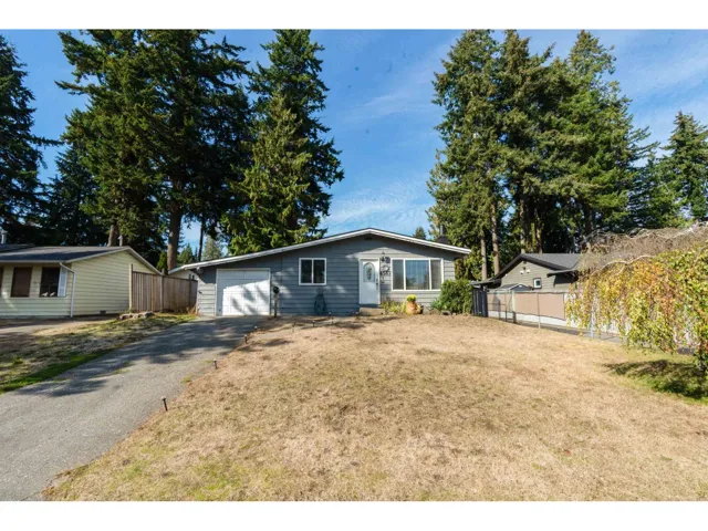4567 202 STREET, Langley, British Columbia V3A6M6
