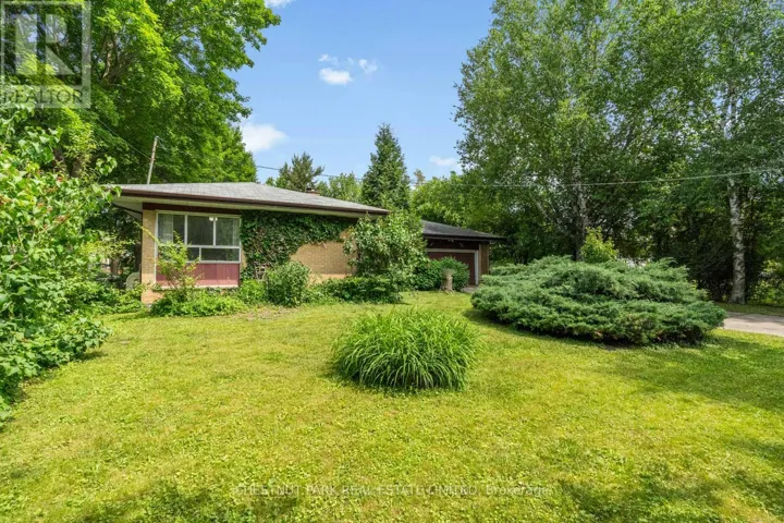 2 GALLACHER AVENUE, Richmond Hill (Oak Ridges), Ontario L4E2W9
