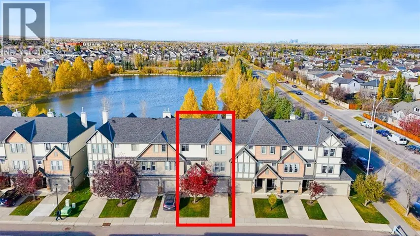 16 Eversyde Park SW, Calgary, Alberta T2Y5G8