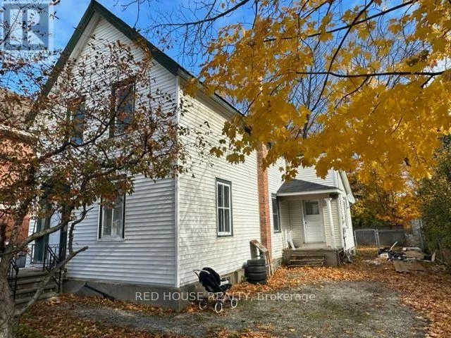 150 WEST STREET N, Orillia, Ontario L3V5C5