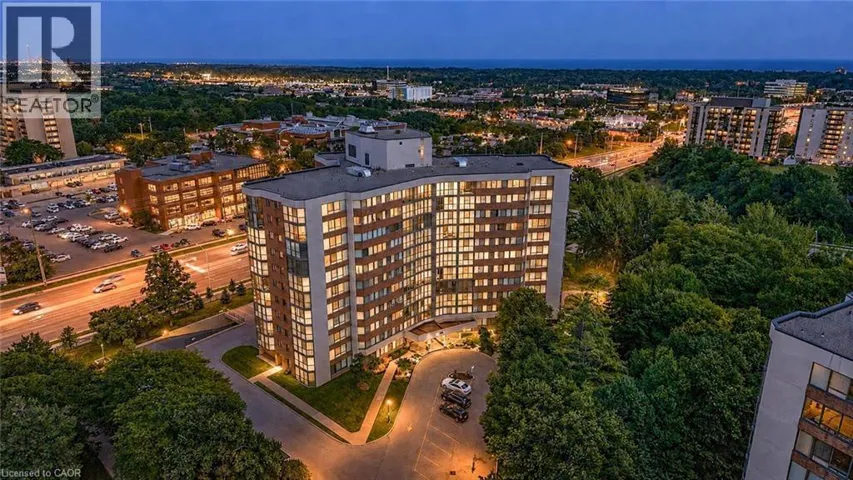 1230 MARLBOROUGH Court Unit# 202, Oakville, Ontario L6H3K6