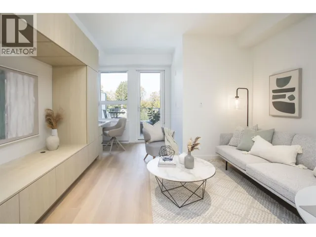 426 2471 ST. GEORGE STREET, Vancouver, British Columbia V5T1W9