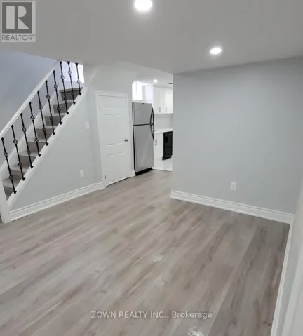 1668 PORTLAND COURT, Pickering (Village East), Ontario L1V5L4