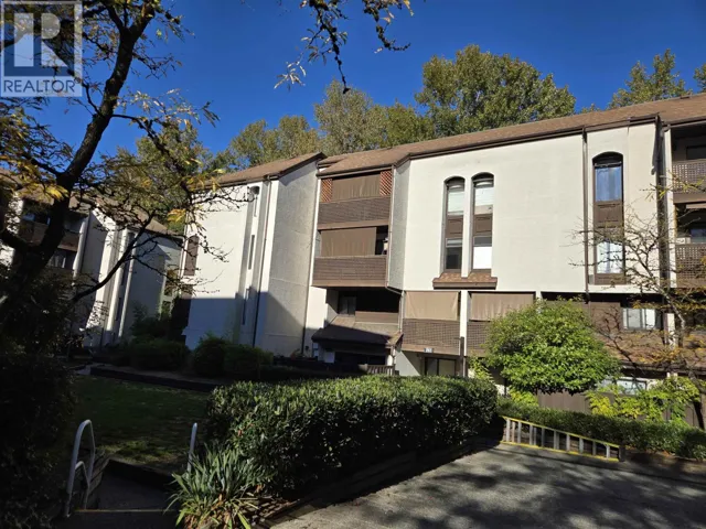 21 365 GINGER DRIVE, New Westminster, British Columbia V3L5L5