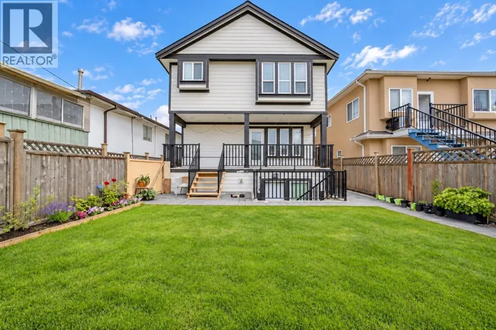 2216 MANNERING AVENUE, Vancouver, British Columbia V5N3C4