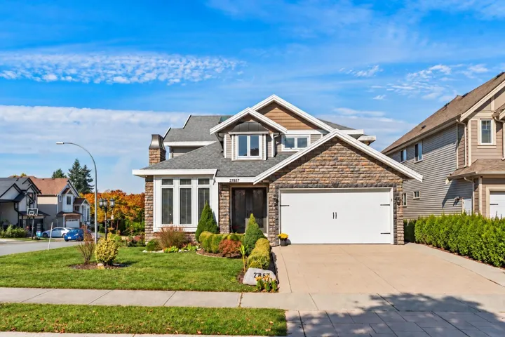 27857 LEDUNNE AVENUE, Abbotsford, British Columbia V4X0A8