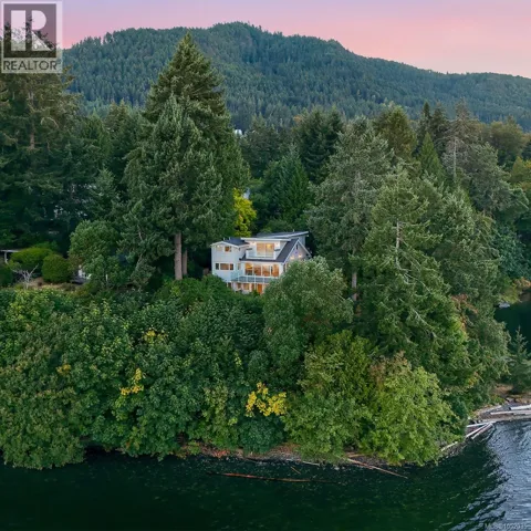 312 Roland Rd, Ladysmith, British Columbia V9G1X8