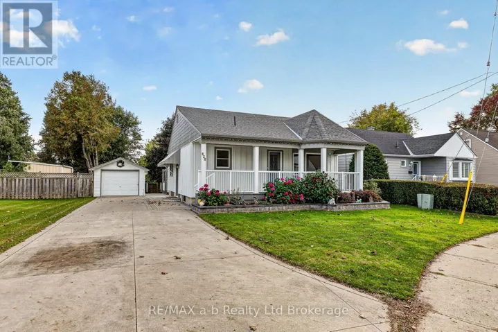 830 MAPLE AVENUE, Woodstock (Woodstock - South), Ontario N4S2A6