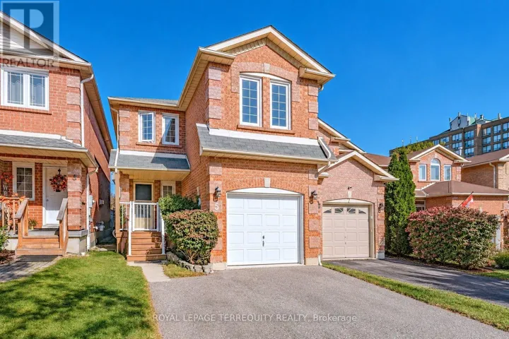5 HEAVER DRIVE, Whitby (Pringle Creek), Ontario L1N9K4