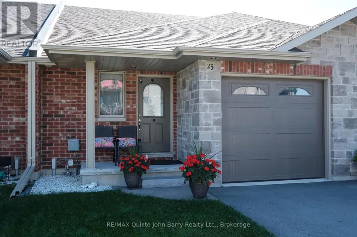 25 HILLSIDE MEADOW DRIVE, Quinte West (Murray Ward), Ontario K8V0J5