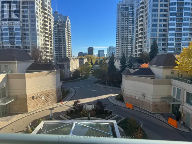 # 405 - 17 BARBERRY PLACE, Toronto (Bayview Village), Ontario M2K3E2