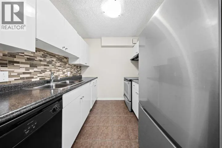 305, 718 12 Avenue SW, Calgary, Alberta T2R0H7