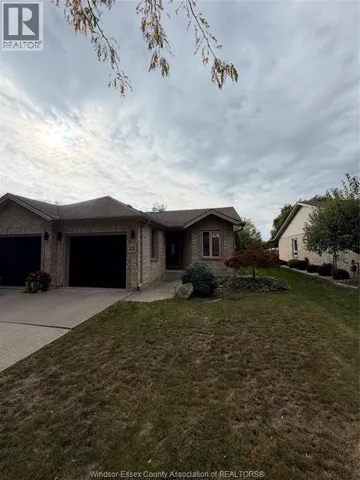 23 Malibu Dr, Leamington, Ontario N8H5G4