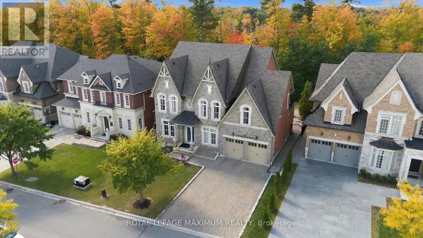 124 ANNSLEYWOOD COURT, Vaughan (Kleinburg), Ontario L4H4G6