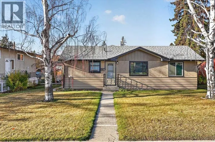 4339 70 Street NW, Calgary, Alberta T3B2K4