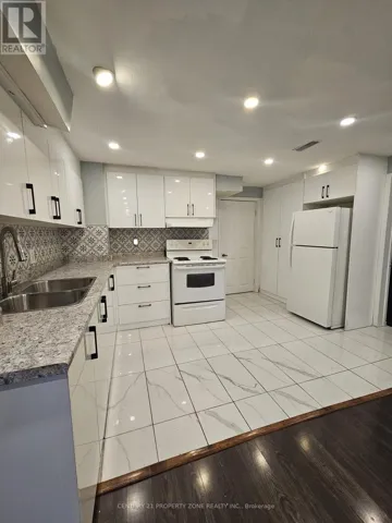 4473 MARSHDALE COURT, Mississauga (Central Erin Mills), Ontario L5M4G2