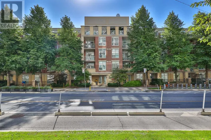 202 - 2511 BLOOR STREET W, Toronto (High Park-Swansea), Ontario M6S5A6