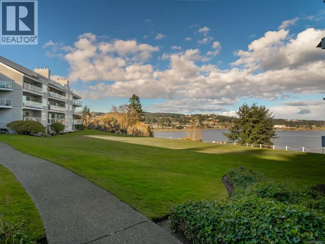 508 2562 Departure Bay Rd, Nanaimo, British Columbia V9S5P1