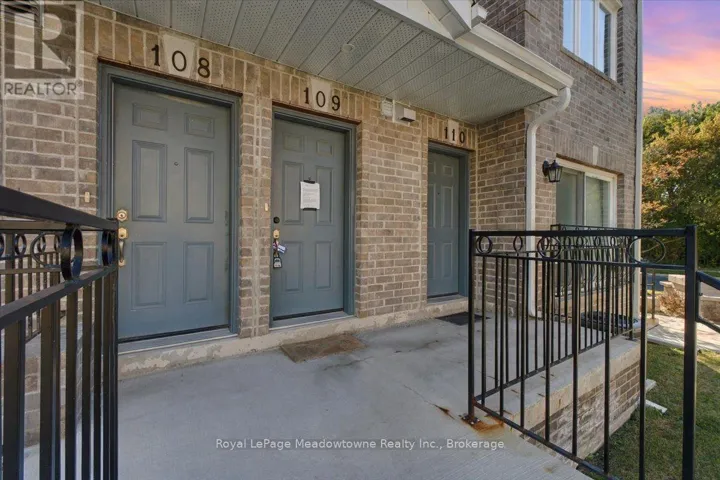 109 - 75 WELDRICK ROAD E, Richmond Hill (Observatory), Ontario L4C0H9