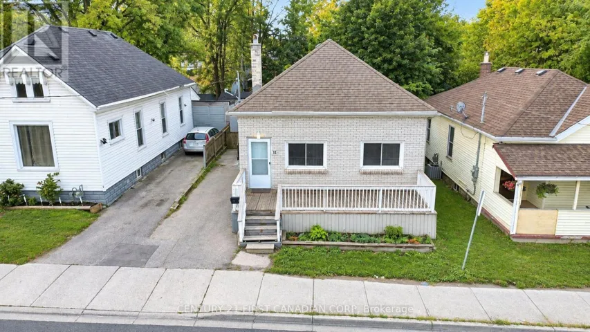 MAIN - 31 ADELAIDE STREET S, London South (South I), Ontario N5Z3K1