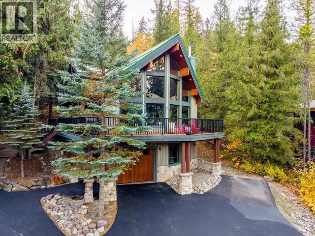 15 ALPINE TRAIL Crescent, Fernie, British Columbia V0B1M5