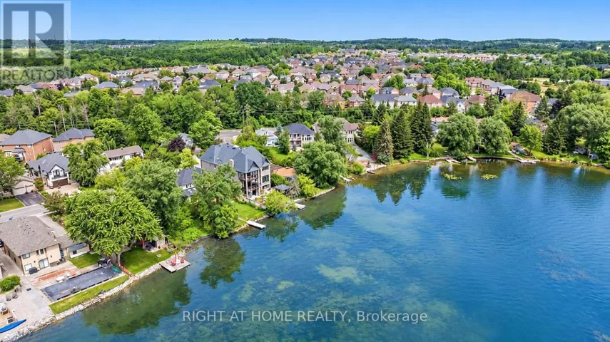 429 NORTH LAKE ROAD, Richmond Hill (Oak Ridges Lake Wilcox), Ontario L4E3A7