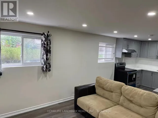 BASEMENT - 8 CHALET ROAD, Toronto (Pleasant View), Ontario M2J3V4
