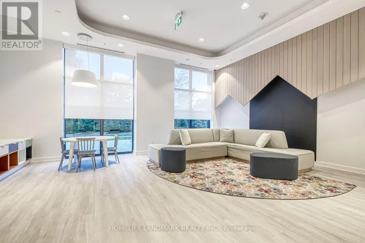 109 - 188 FAIRVIEW MALL DRIVE, Toronto (Don Valley Village), Ontario M2J0H7