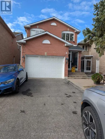 4 BAYEL CRESCENT, Richmond Hill (Devonsleigh), Ontario L4S1C2