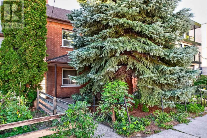 212 LIPPINCOTT STREET, Toronto (University), Ontario M5S2P5