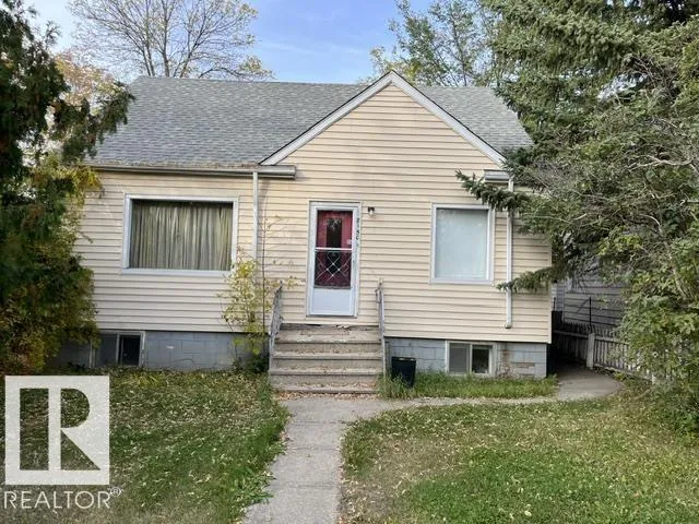 8150 78 AV NW, Edmonton, Alberta T6C0N4