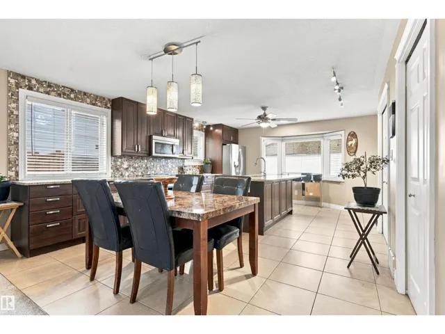 18208 99 AV NW, Edmonton, Alberta T5T3J2