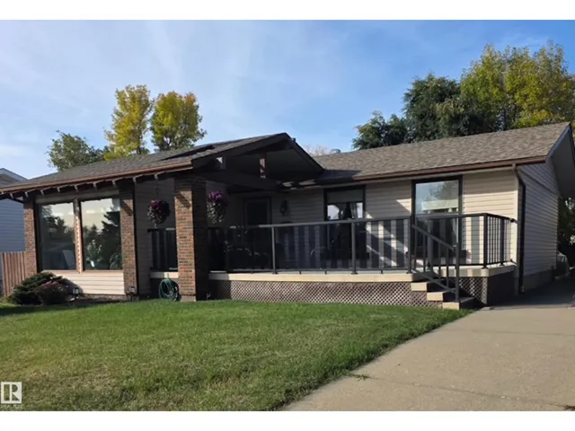 8612 176 ST NW, Edmonton, Alberta T5T0N3