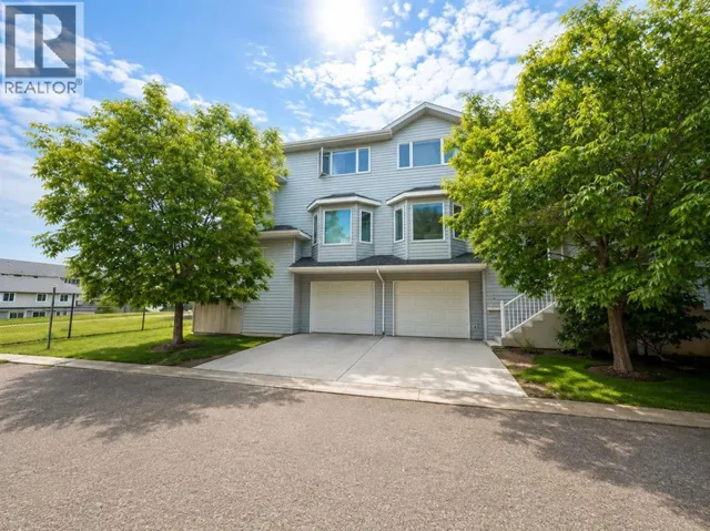 808, 105 Loutit Road, Fort McMurray, Alberta T9K2N5