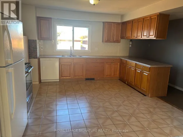 UPPER - 232 BARTON STREET, Hamilton (Stoney Creek), Ontario L8E9X9