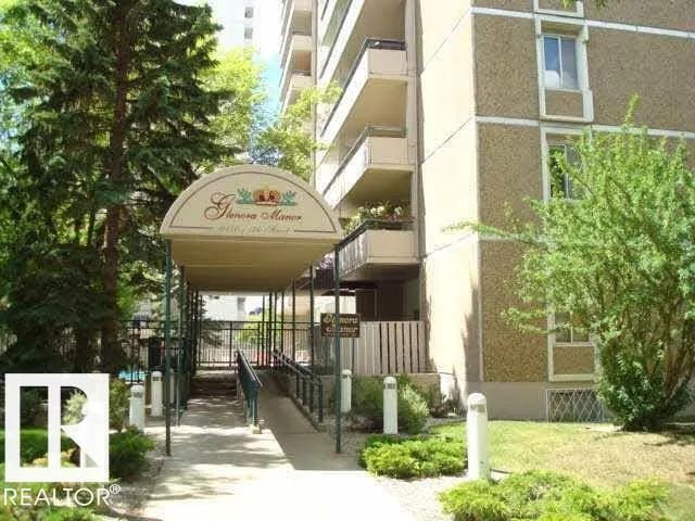 #102 10140 120 ST NW, Edmonton, Alberta T5K1Z8