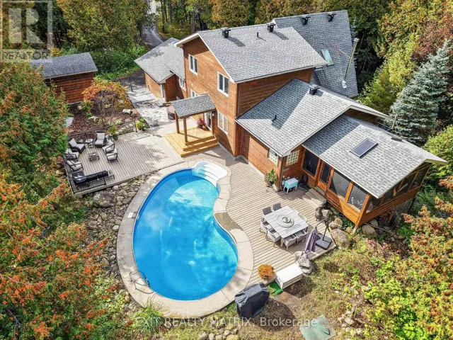 8010 IVESON DRIVE, Ottawa, Ontario K0A2P0