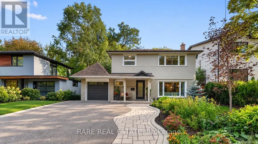 23 DELLBANK ROAD, Toronto (Bathurst Manor), Ontario M3H4M9