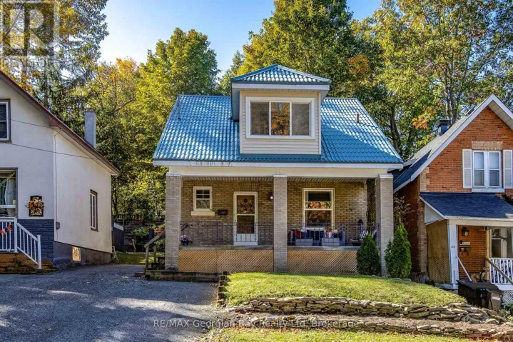 328 THIRD STREET, Midland, Ontario L4R3S7