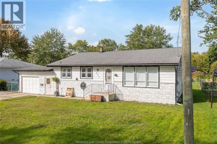 237 SAINT MARY'S ROAD, Lakeshore, Ontario N0R1C0