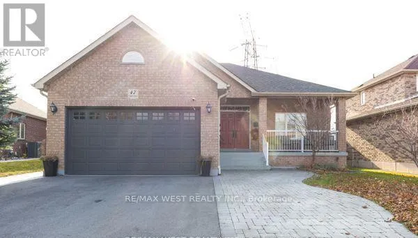 47 TIMBER LANE, Vaughan (East Woodbridge), Ontario L4L3J6