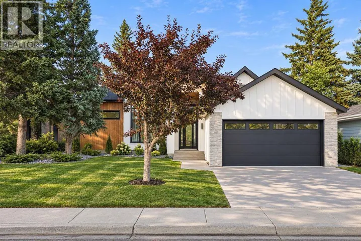 9831 Oakhill Drive SW, Calgary, Alberta T2V3X1