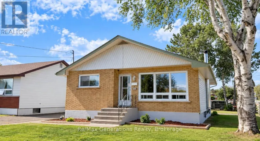 177 MATTHEWS STREET, Thunder Bay (Shuniah), Ontario P7A3K8