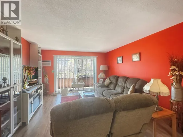 337 MCKINNEY Road Unit# 211, Oliver, British Columbia V0H1T3
