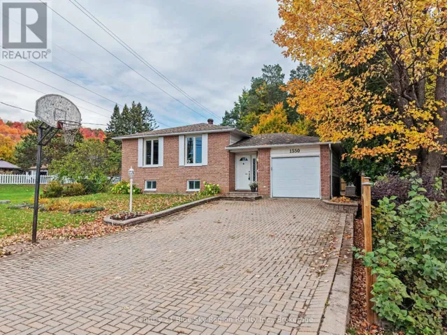 1550 CHAPAIS STREET, North Bay (Widdifield), Ontario P1B6M4