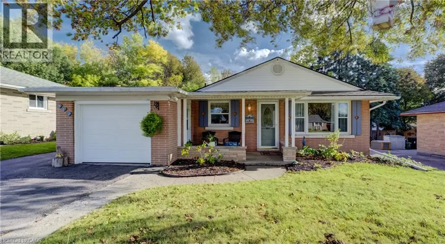 582 GRAND VALLEY Drive, Cambridge, Ontario N3H2S1